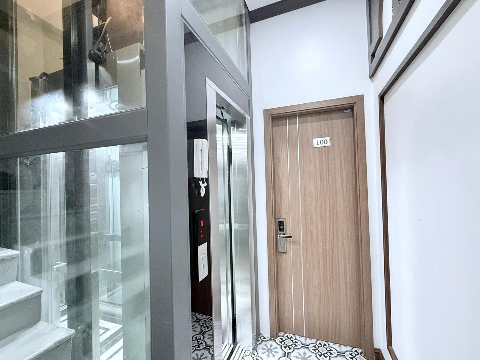 女王酒店及Spa中心2 河内 外观 照片